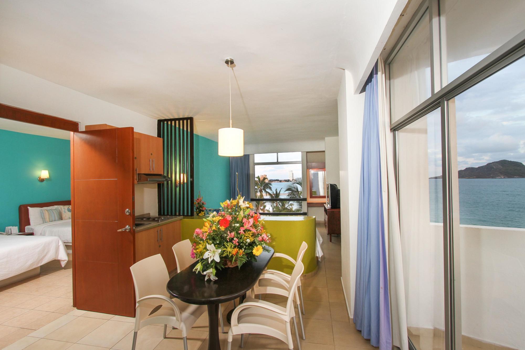 Oceano Palace Mazatlán Exterior foto