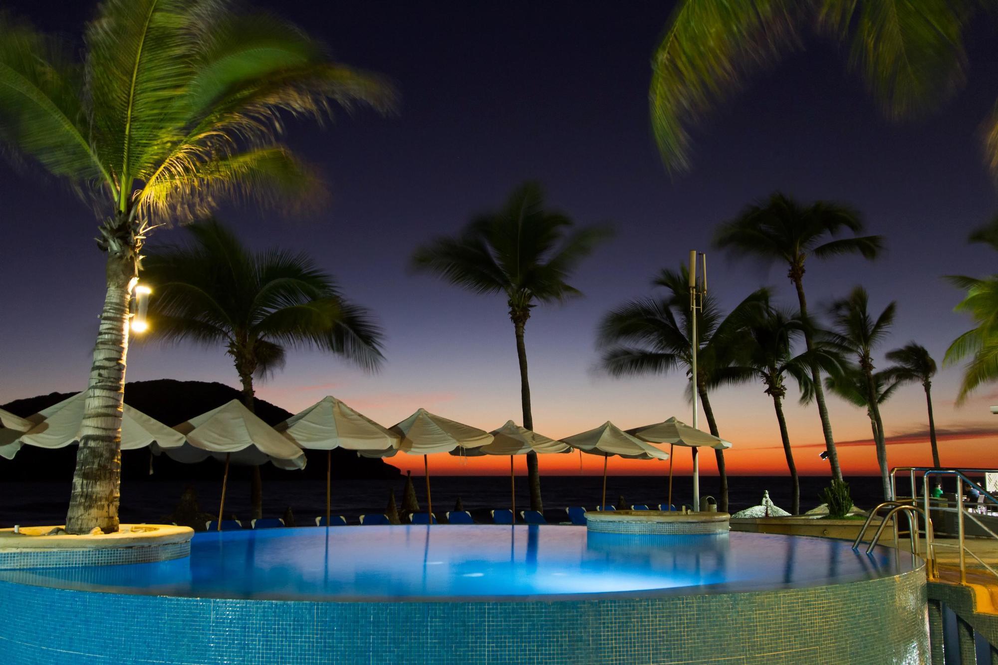 Oceano Palace Mazatlán Exterior foto